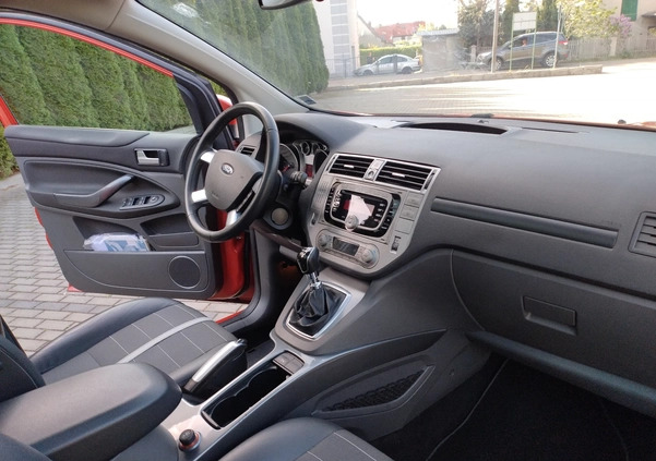 Ford Kuga cena 32700 przebieg: 198606, rok produkcji 2011 z Borne Sulinowo małe 326